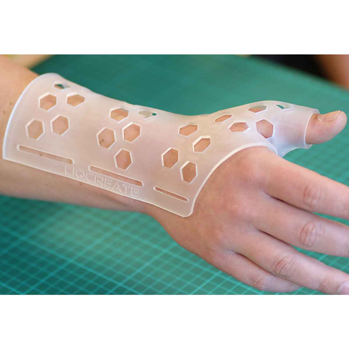 Liqcreate - 3D Drucker Resin - Bio-Med - Transparent